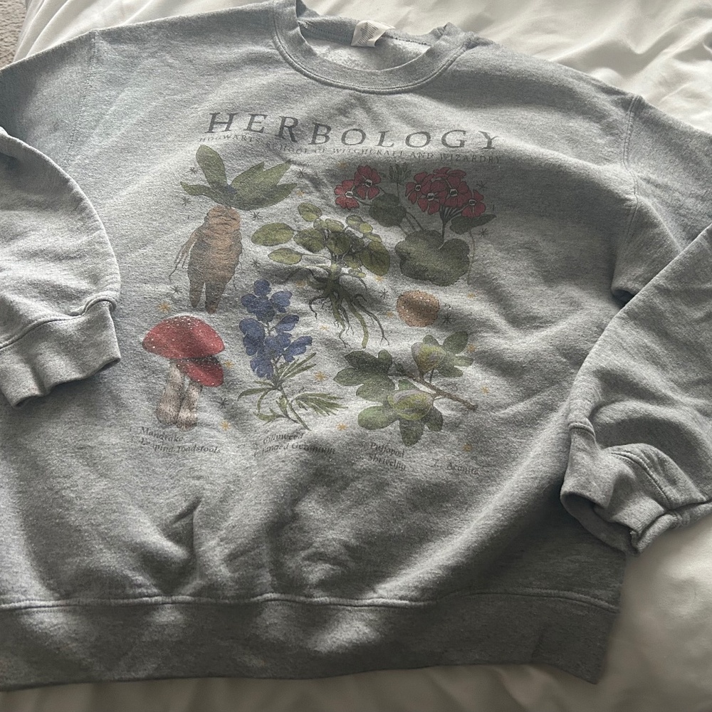 Harry Potter Sweater Herbology